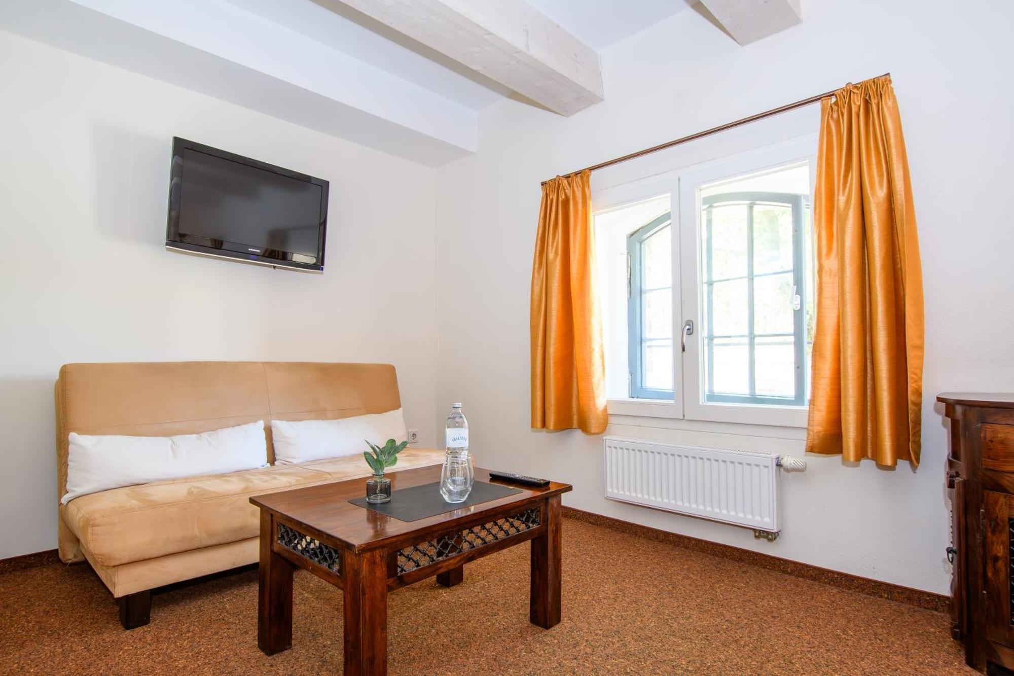 Hotel Stadtgut Berlijn Buitenkant foto
